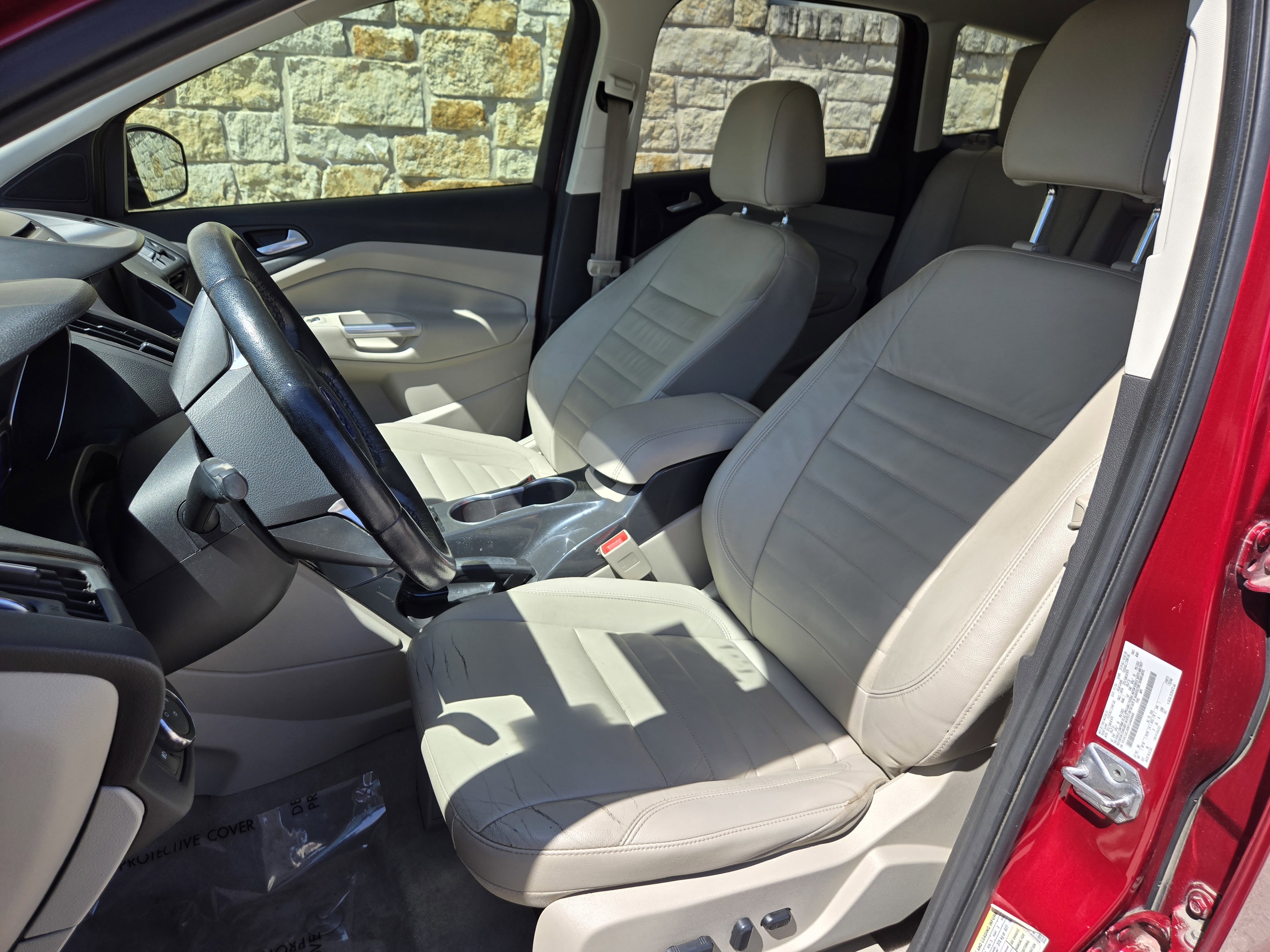 Used 2015 Ford Escape Titanium image 5