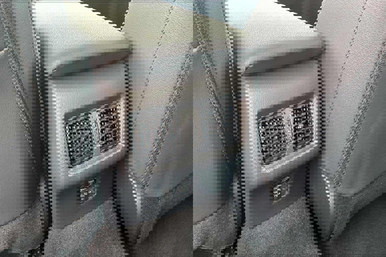 Used 2026 Toyota Camry SE image 40