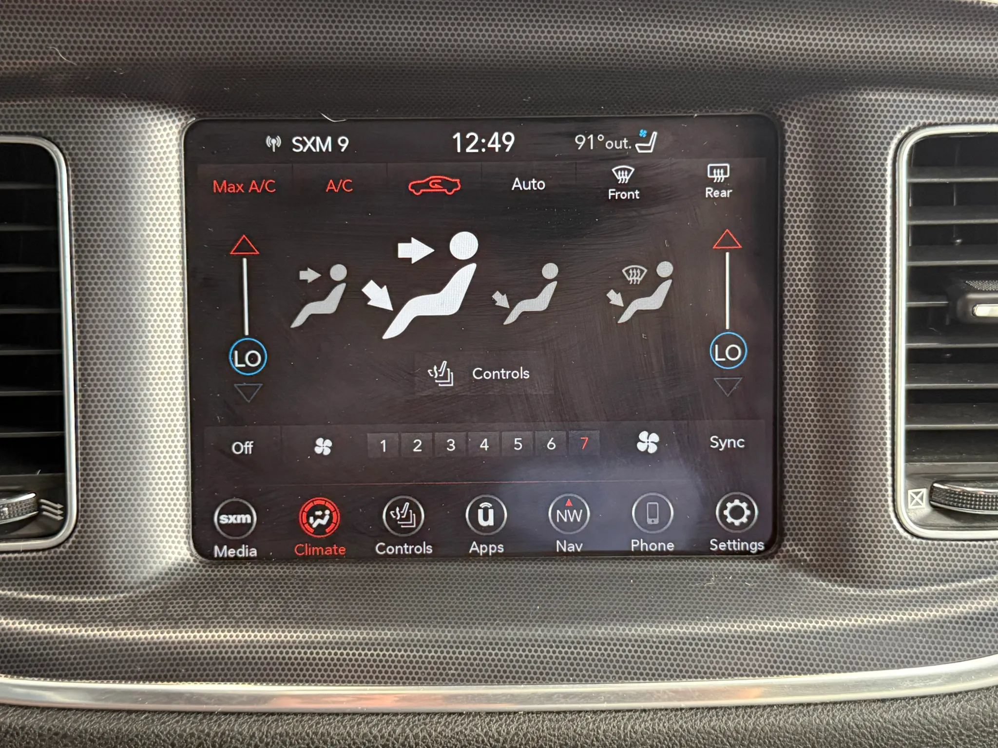 Used 2018 Dodge Charger GT AWD/4WD image 17