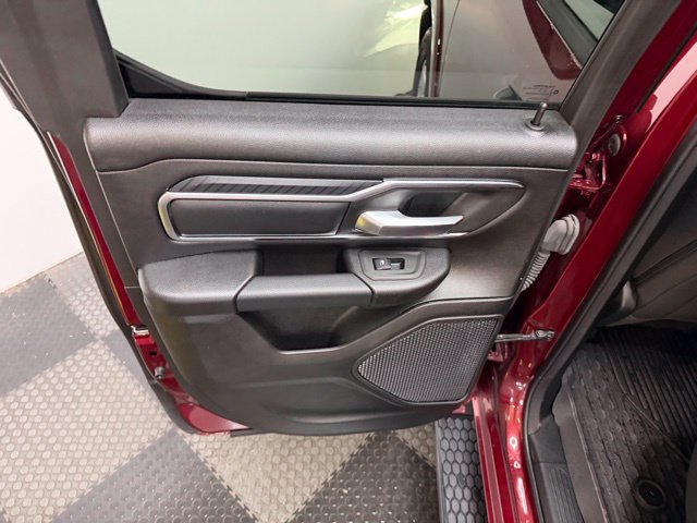 Used 2025 RAM 1500 Big Horn AWD/4WD image 32