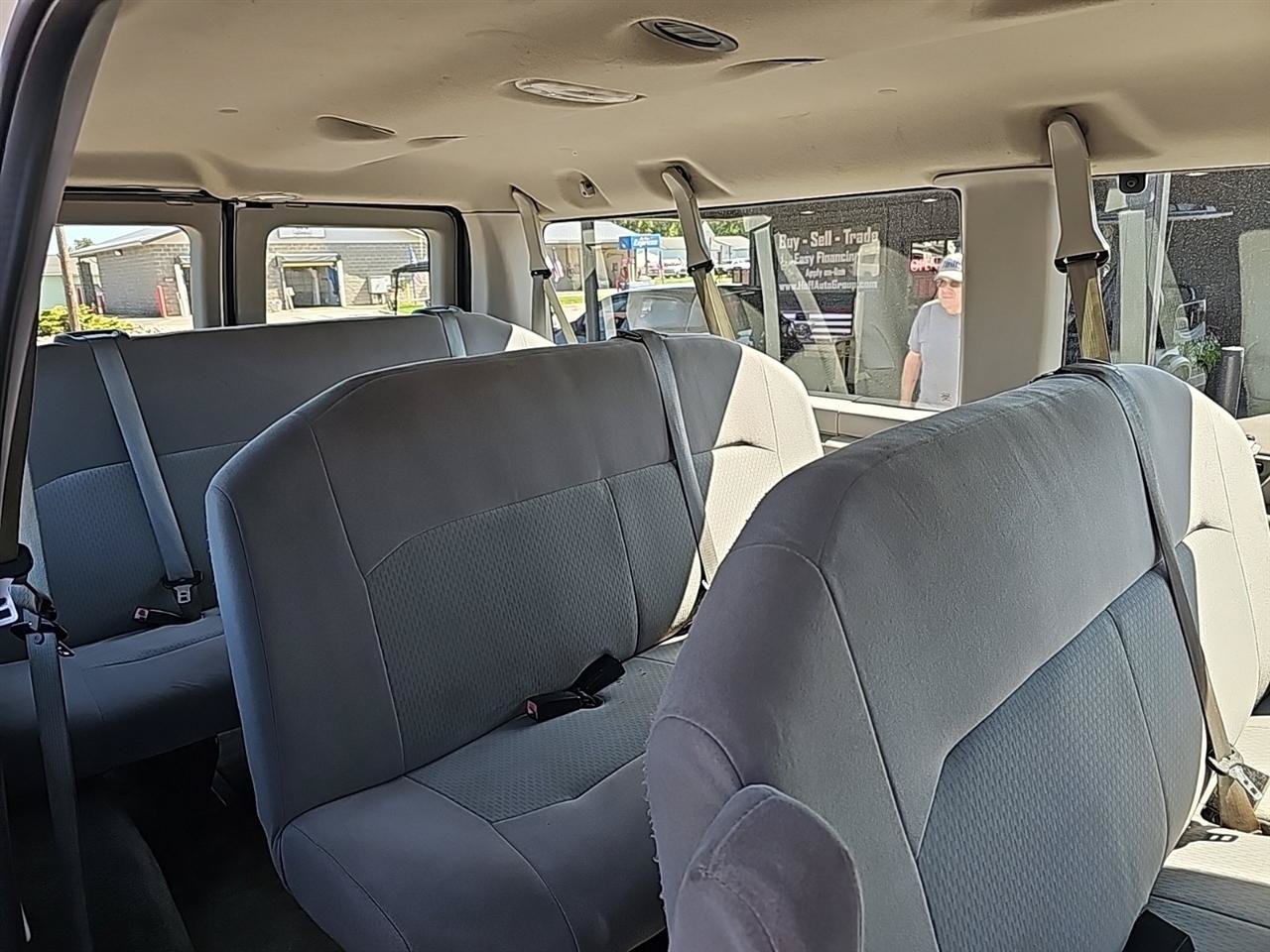 Used 2012 Ford E-350 and Econoline 350 Super Duty Wagon RWD image 15
