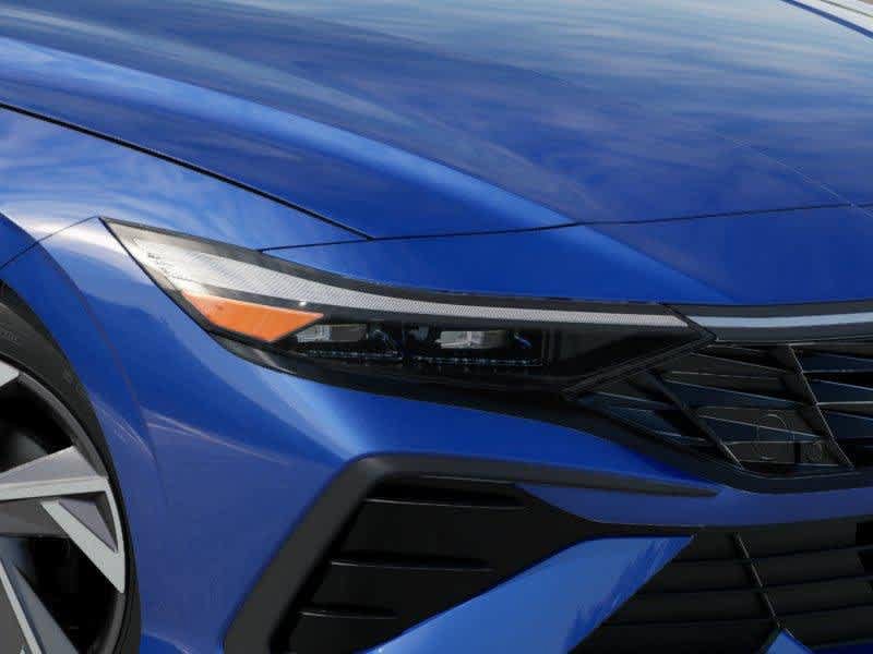 Used 2026 Hyundai Elantra SEL Sport FWD image 9