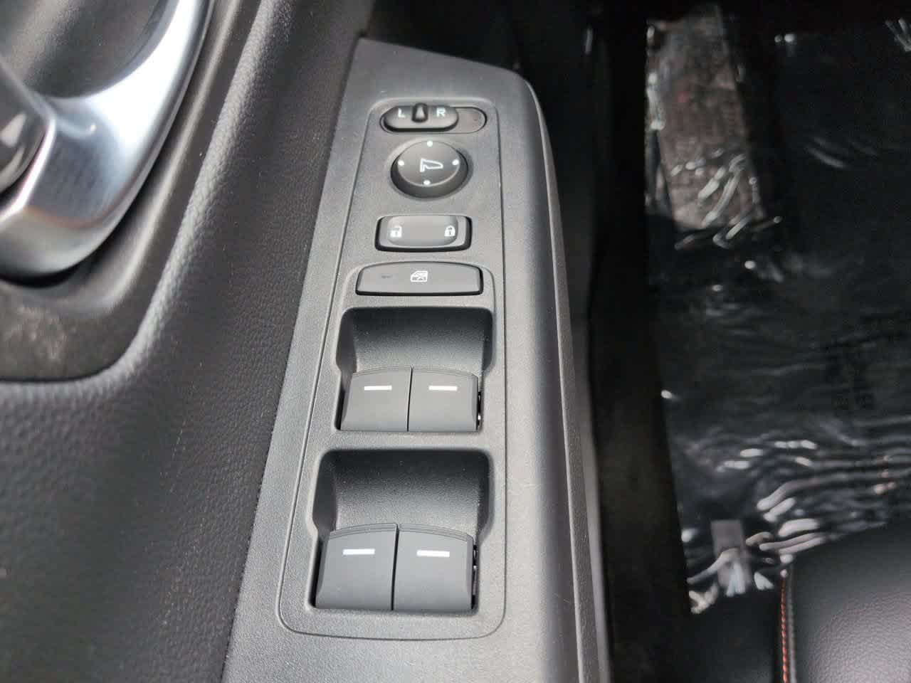 Used 2025 Honda CR-V Sport-L image 23