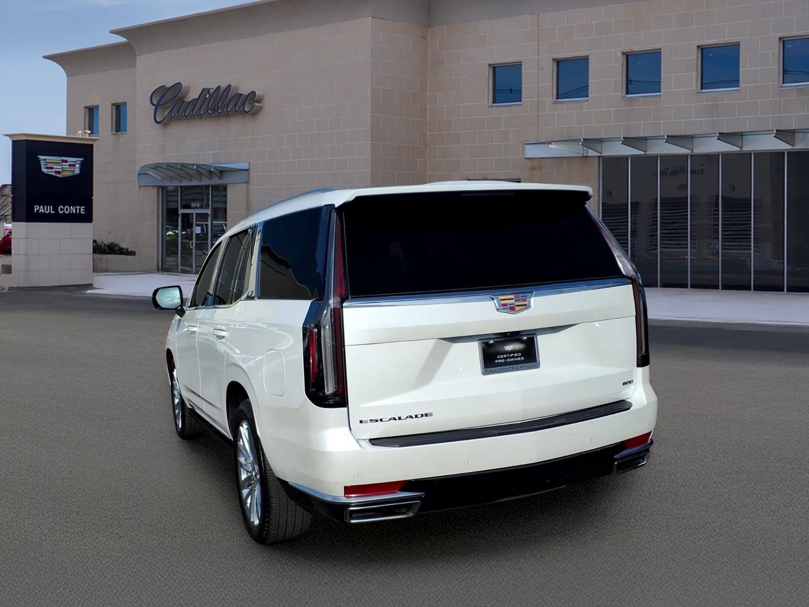 Certified 2024 Cadillac Escalade Premium Luxury w/ Performance Package AWD/4WD image 6