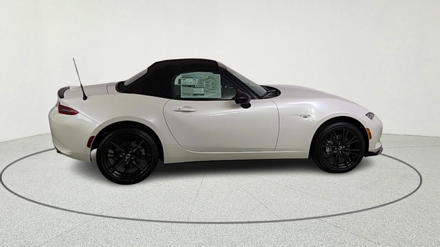New 2026 MAZDA MX-5 Miata Club w/ Interior Package RWD image 8