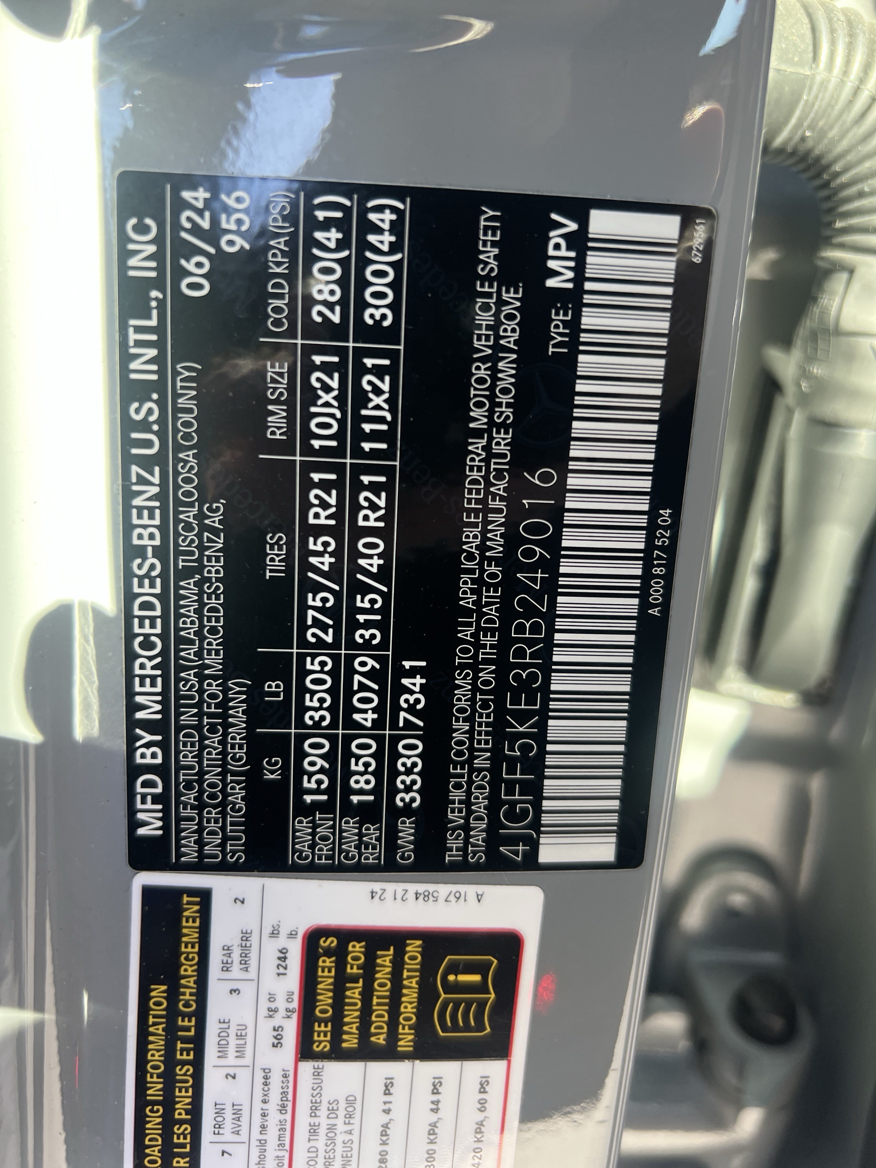 Certified 2024 Mercedes-Benz GLS 450 4MATIC image 37