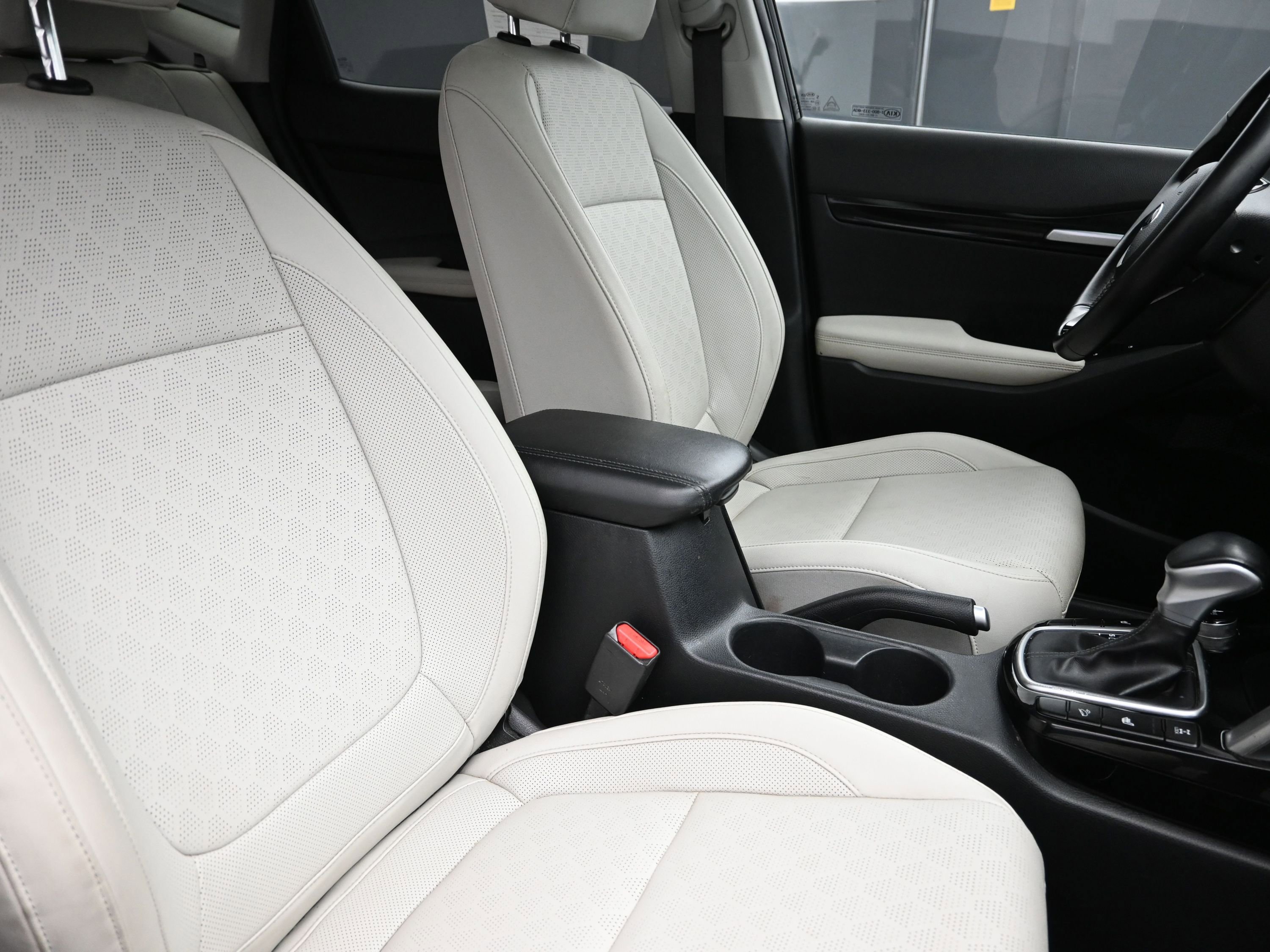 Used 2021 Kia Seltos EX AWD/4WD image 27