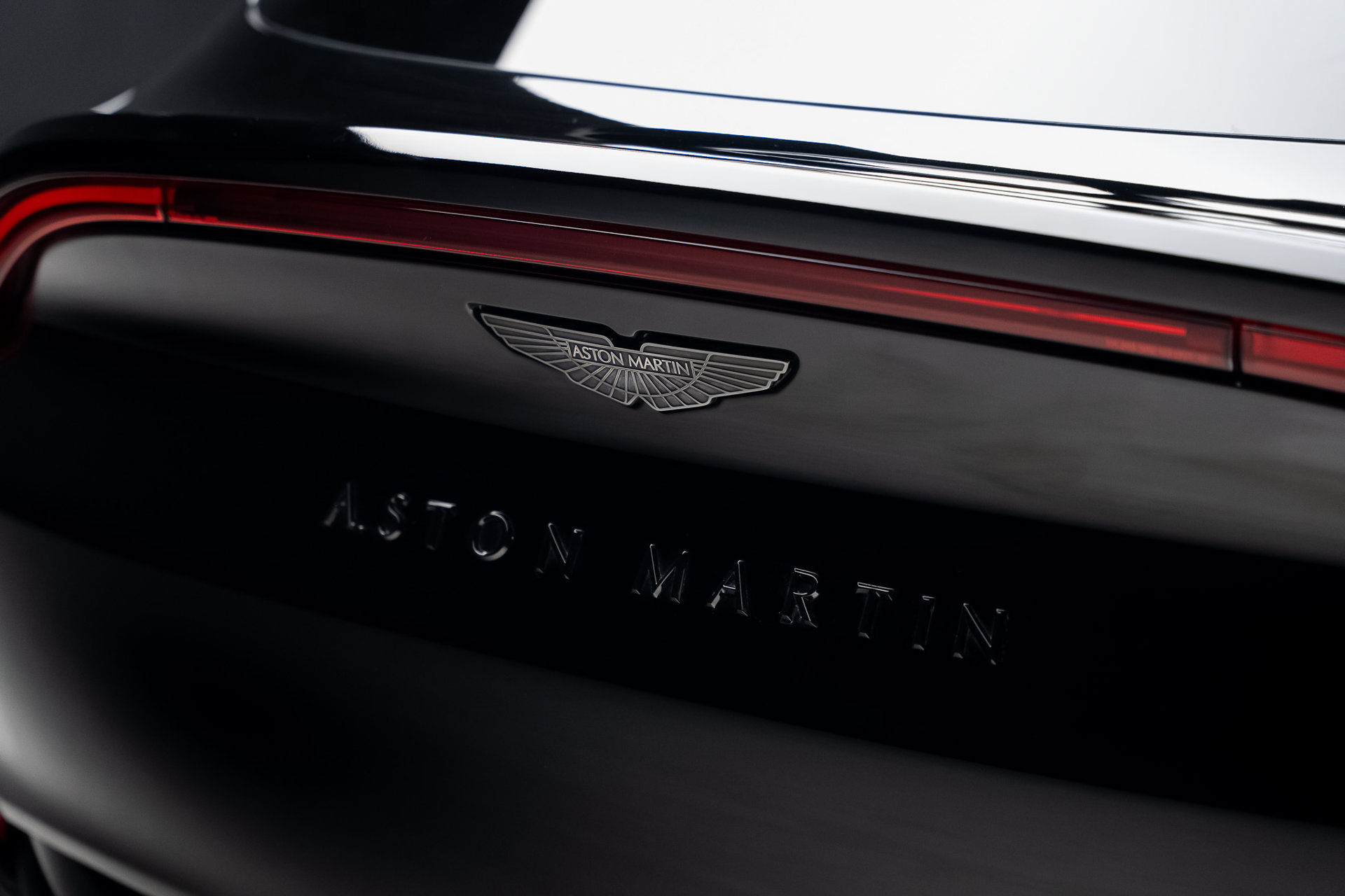 Used 2023 Aston Martin DBX 707 AWD/4WD image 28