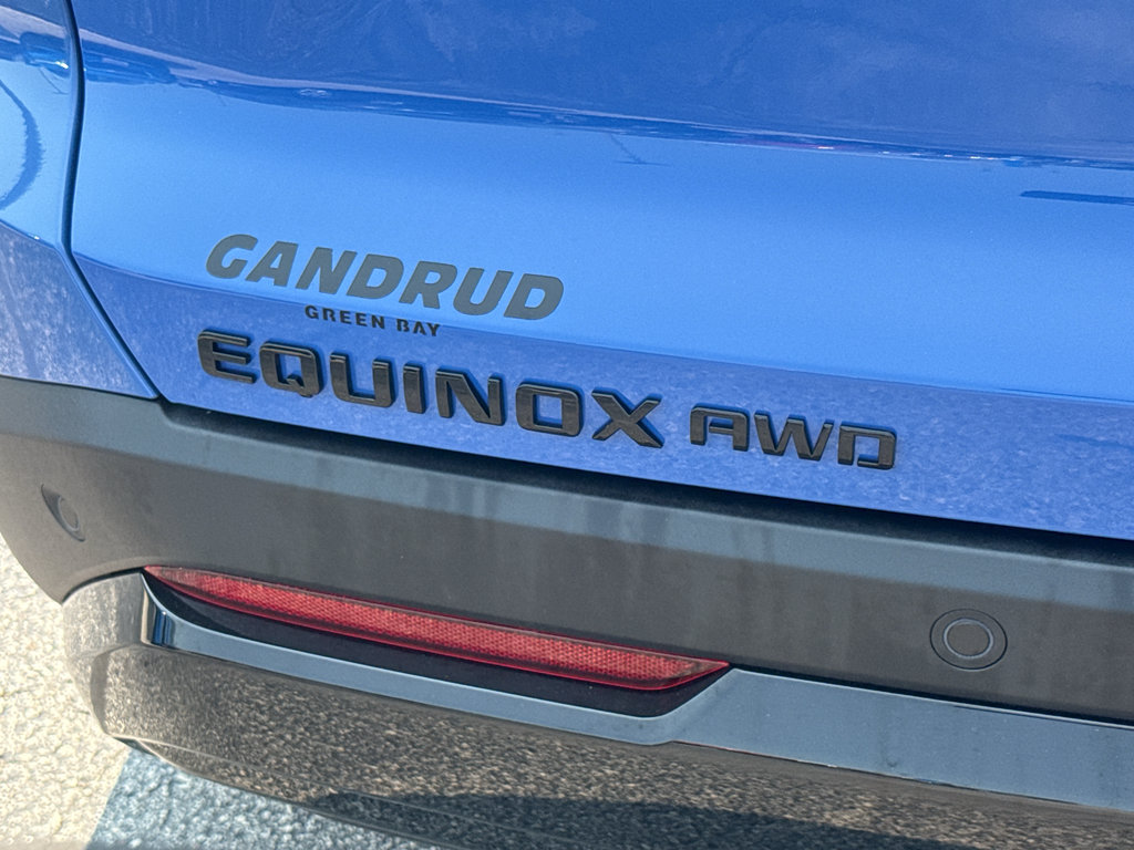 Certified 2025 Chevrolet Equinox RS AWD/4WD image 8
