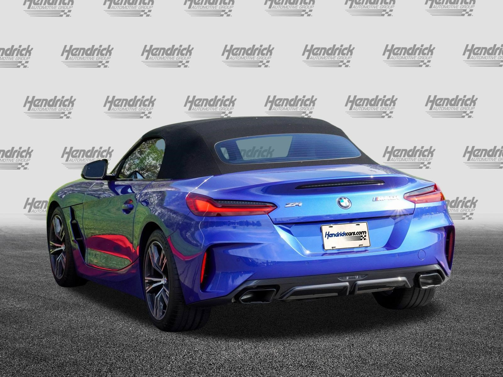 Certified 2023 BMW Z4 M40i w/ Premium Package RWD image 6