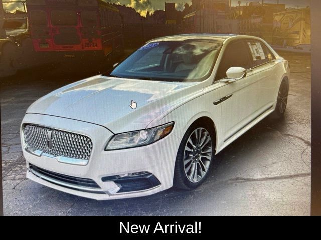 Used 2018 Lincoln Continental Select w/ Continental Climate Package AWD/4WD image 1