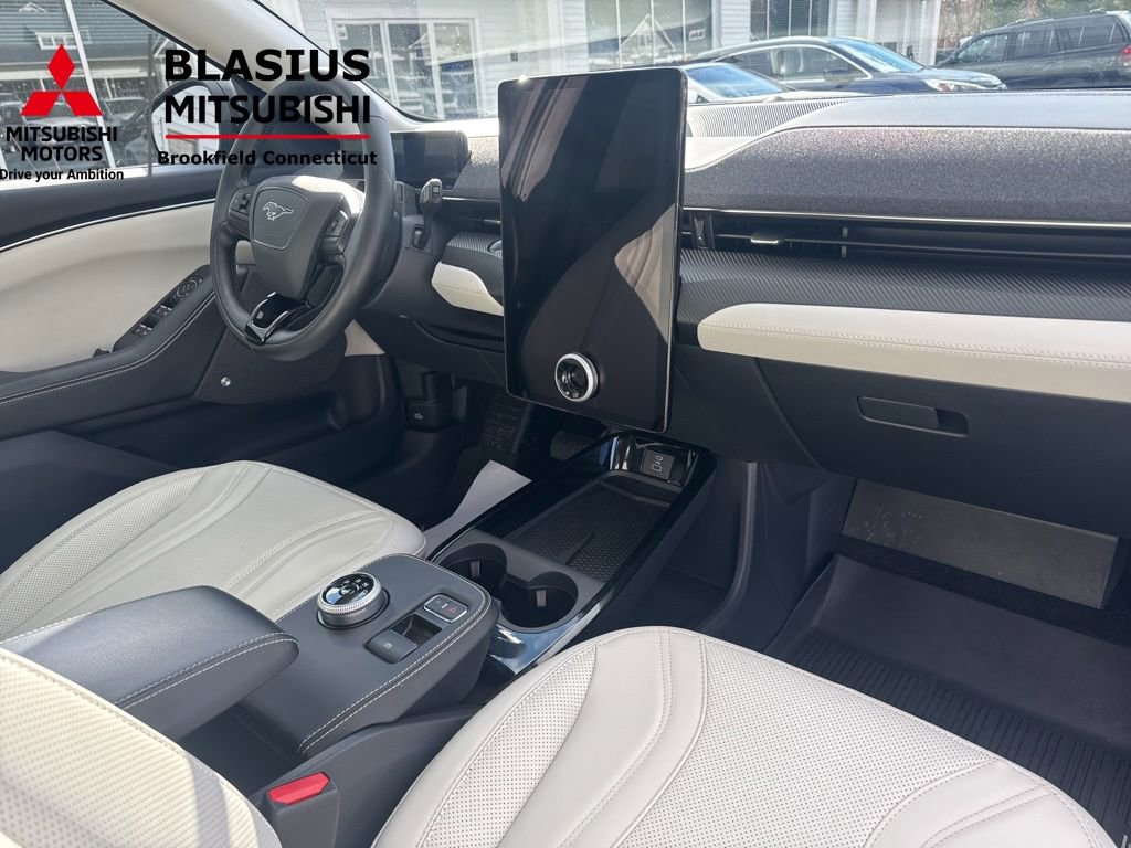 Used 2024 Ford Mustang Mach-E Premium image 39