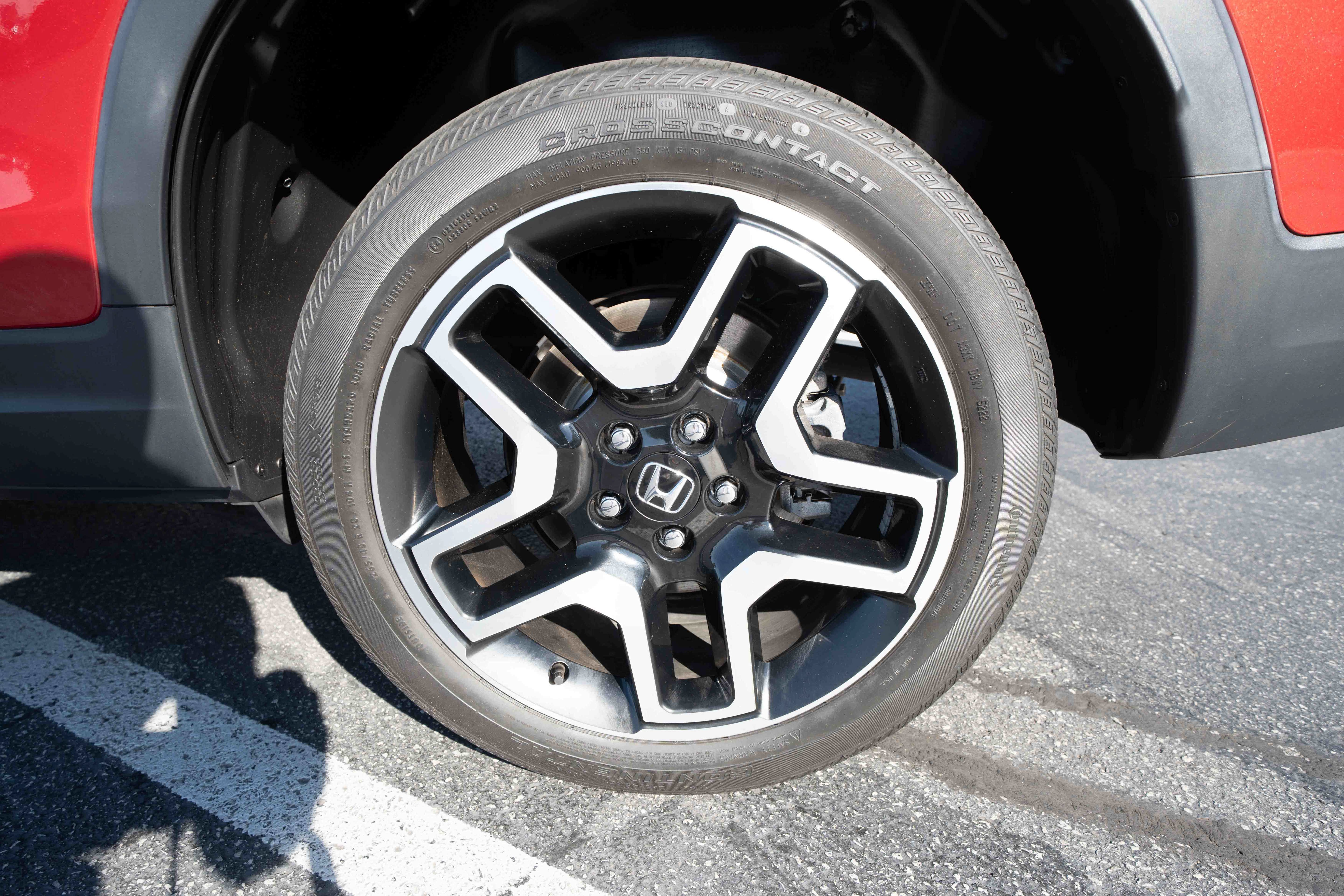Used 2023 Honda Passport Elite image 30
