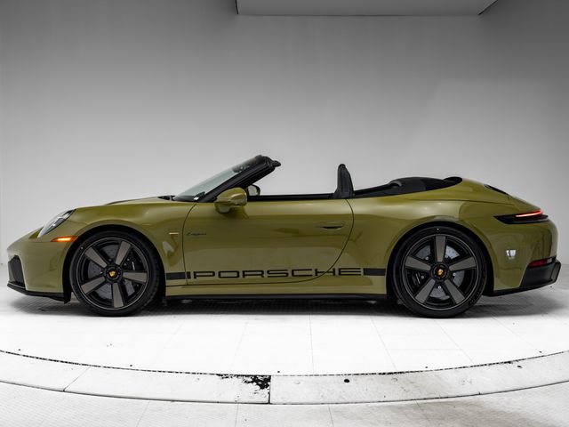 New 2026 Porsche 911 GTS RWD image 16