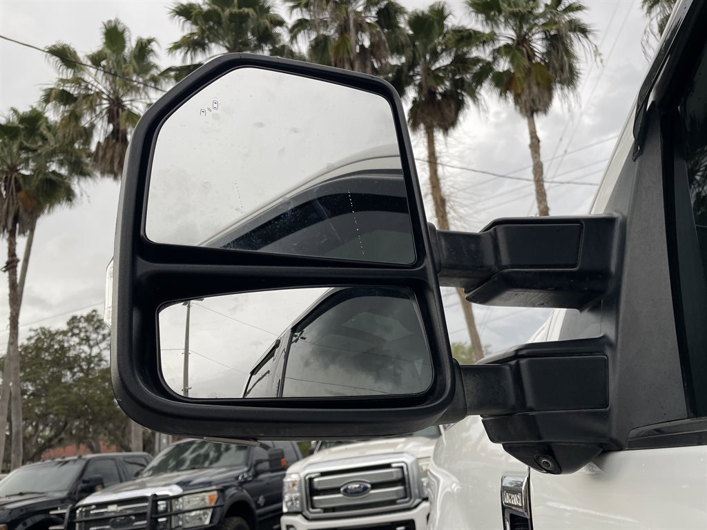 Used 2020 Ford F350 King Ranch w/ King Ranch Ultimate Package AWD/4WD image 34