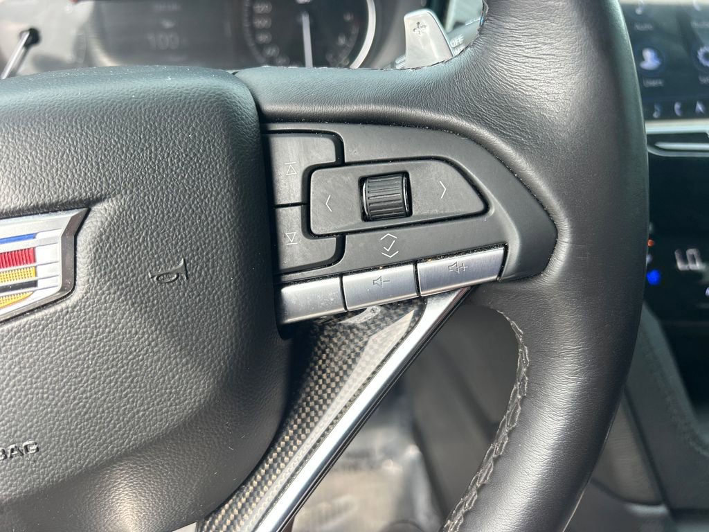 Used 2023 Cadillac XT6 Sport image 18