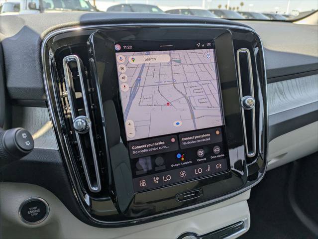 New 2026 Volvo XC40 B5 Plus w/ Protection Package Premier image 9