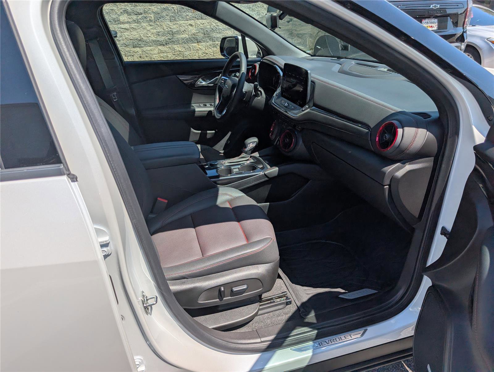 Used 2024 Chevrolet Blazer RS w/ Driver Confidence II Package image 10