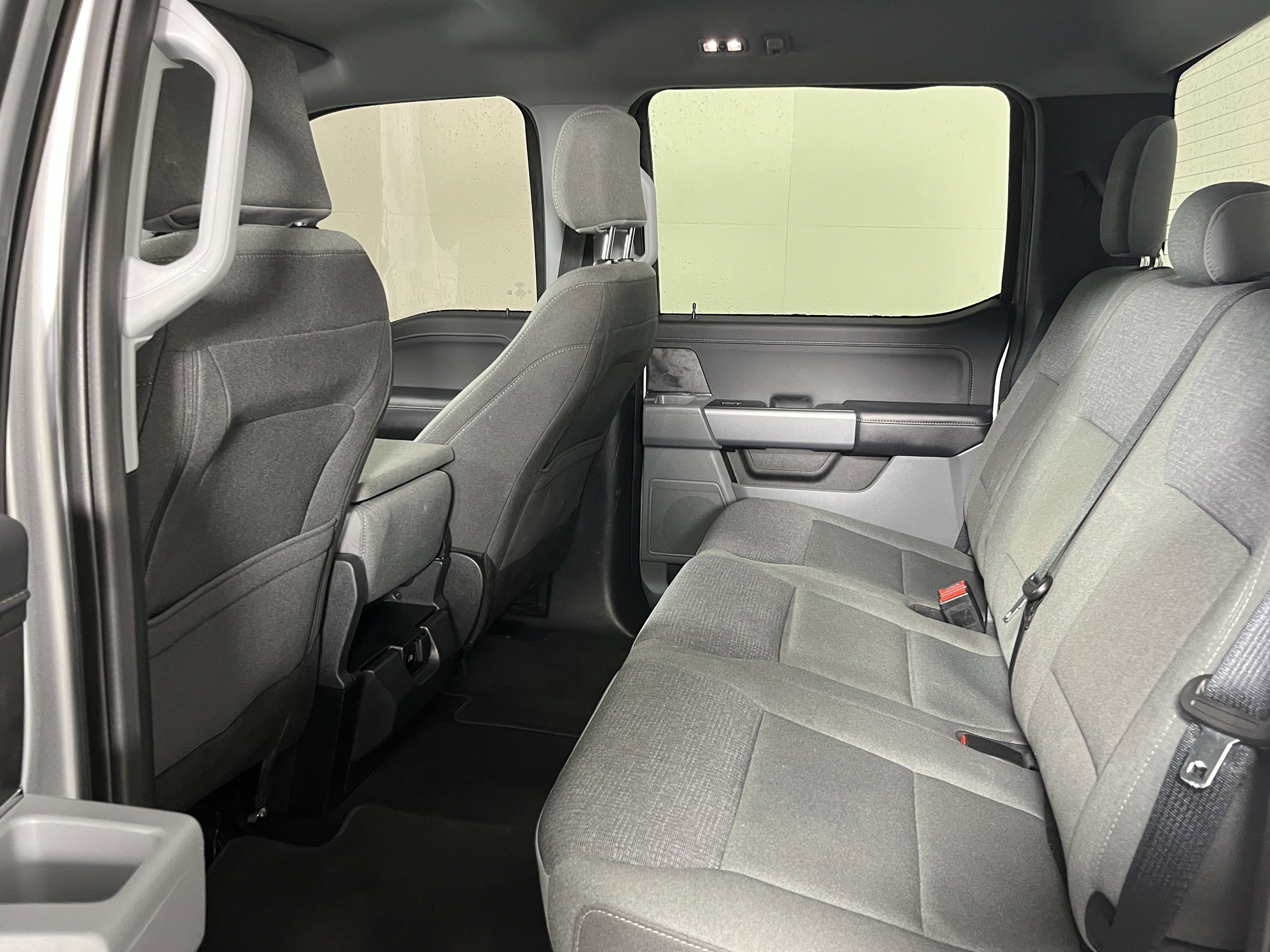 Used 2025 Ford F150 XLT w/ Equipment Group 301A Standard image 14