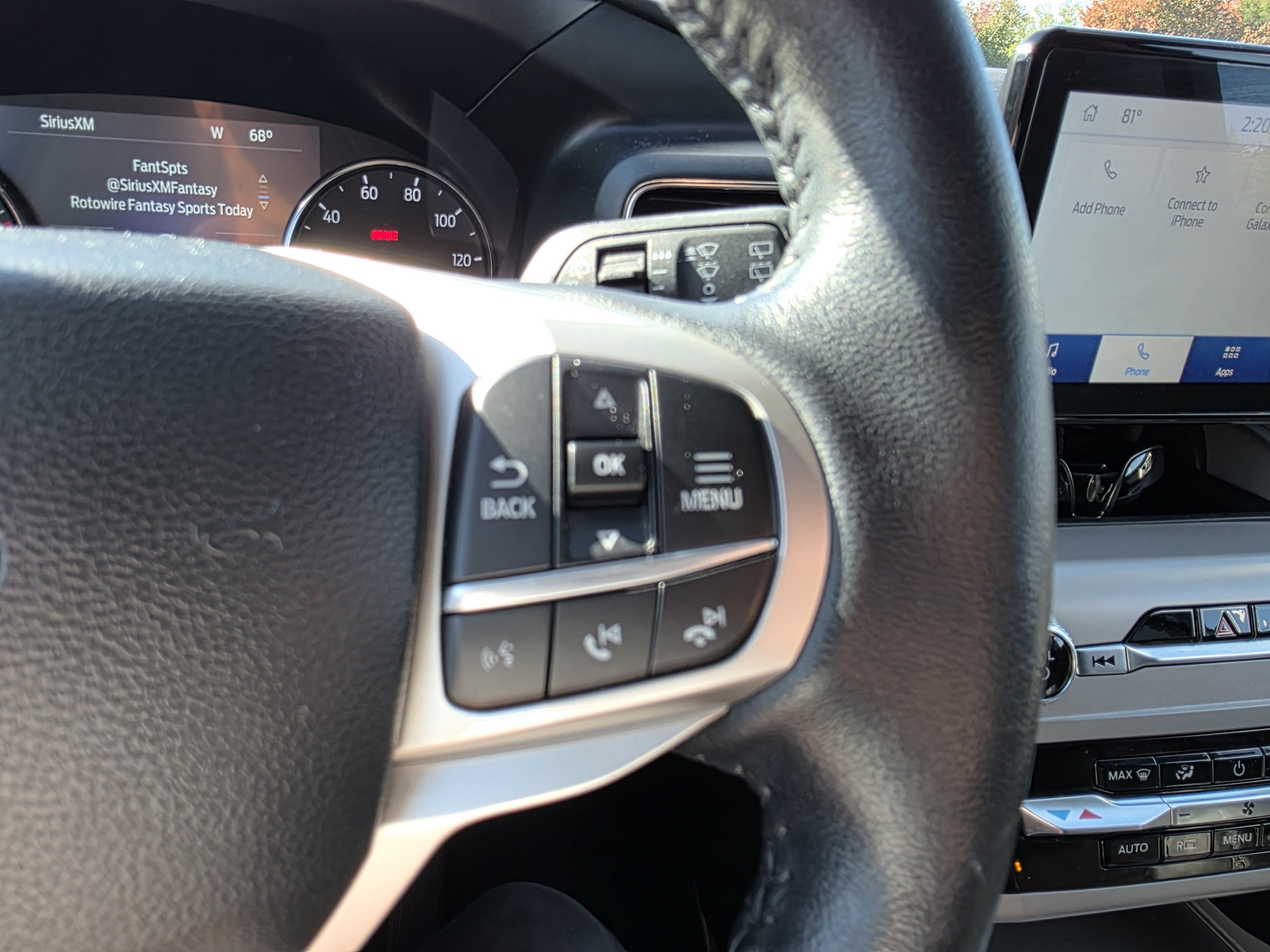 Certified 2023 Ford Explorer XLT w/ Equipment Group 202A AWD/4WD image 16