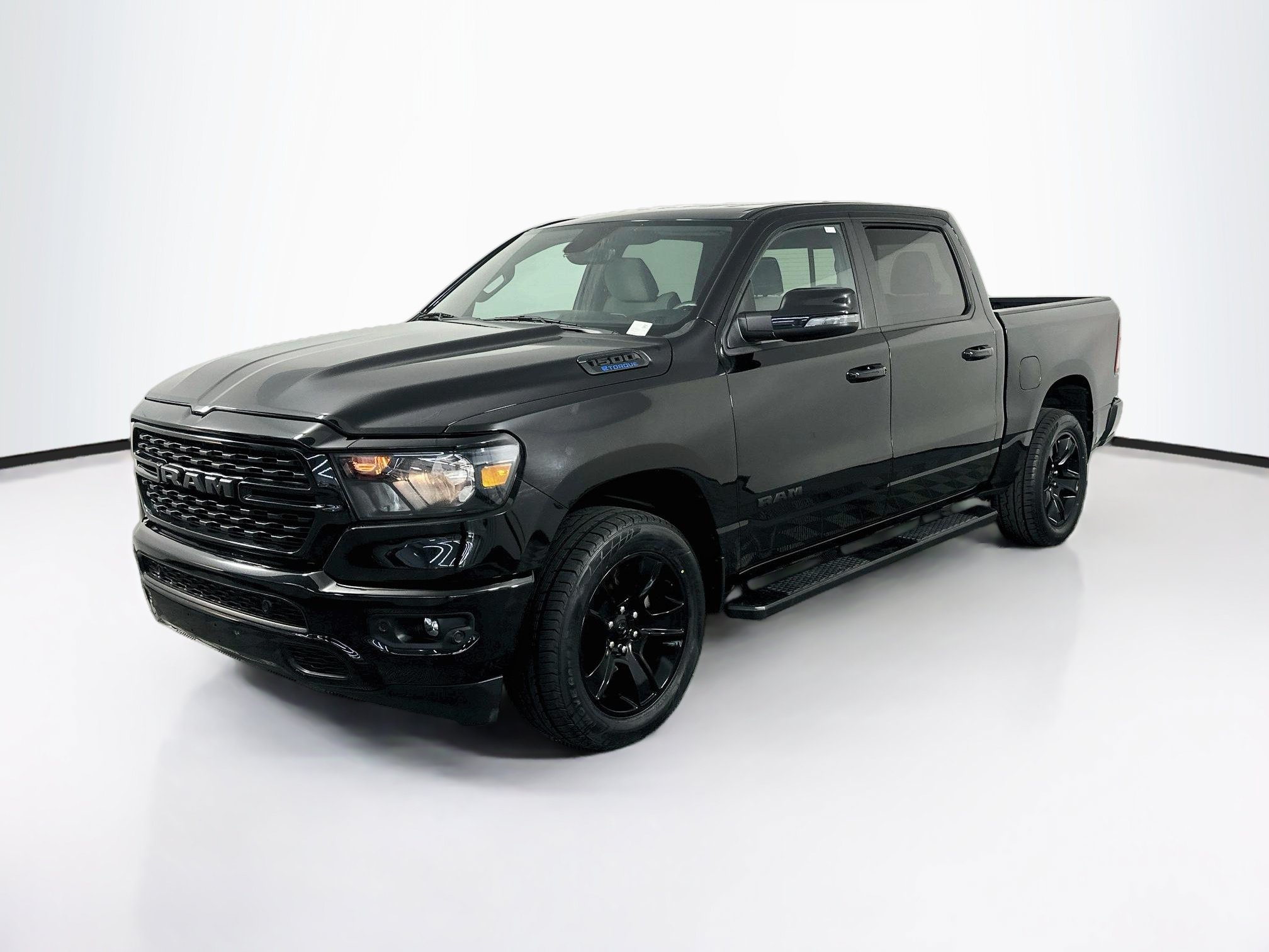 Used 2023 RAM 1500 Big Horn AWD/4WD image 3