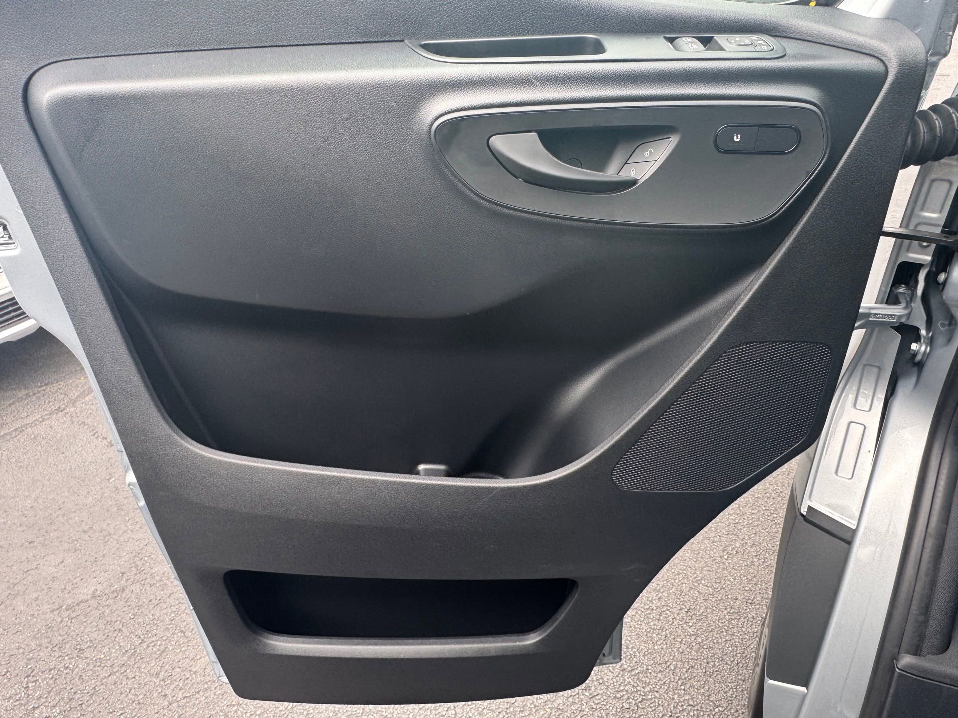 New 2025 Mercedes-Benz Sprinter 2500 image 4