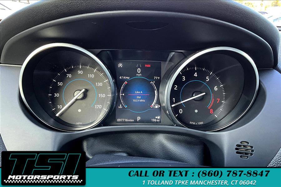 Used 2018 Jaguar F-PACE Premium image 20