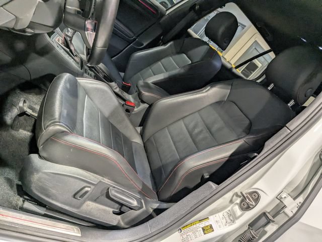 Used 2019 Volkswagen GTI SE FWD image 22