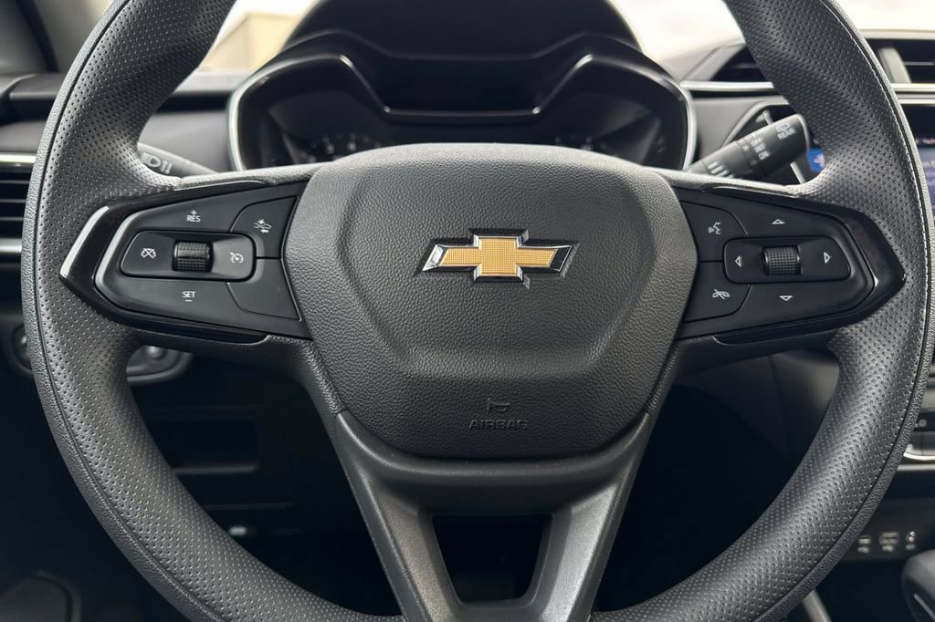 Certified 2023 Chevrolet TrailBlazer LT w/ Convenience Package image 26