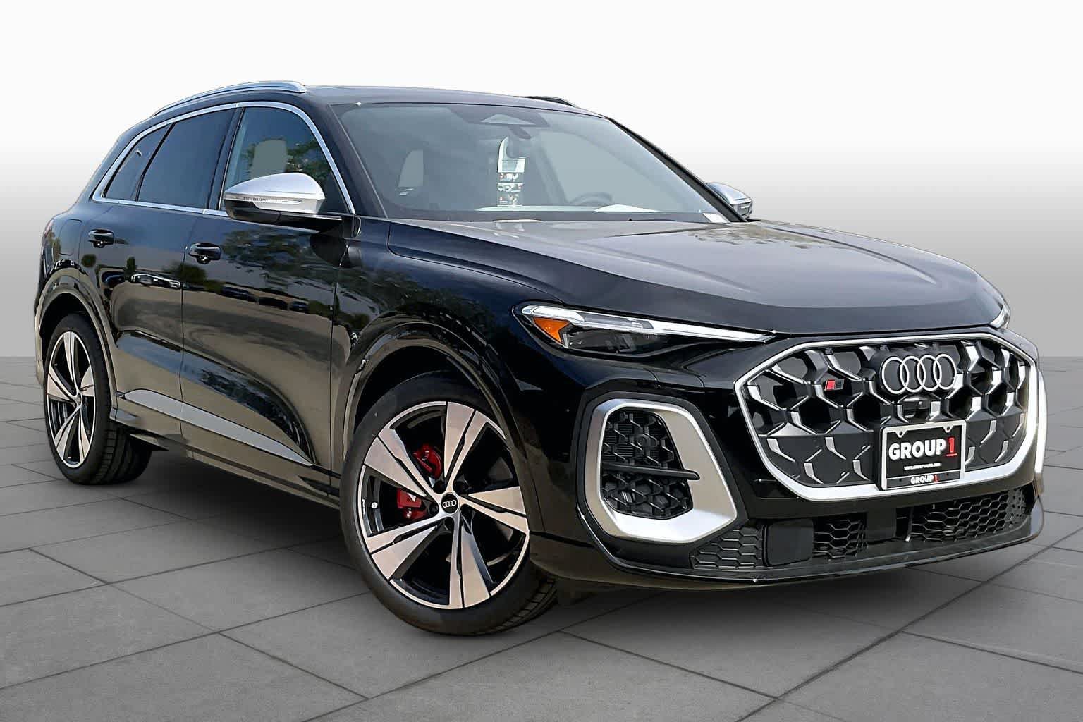 New 2026 Audi SQ5 Prestige AWD/4WD image 2
