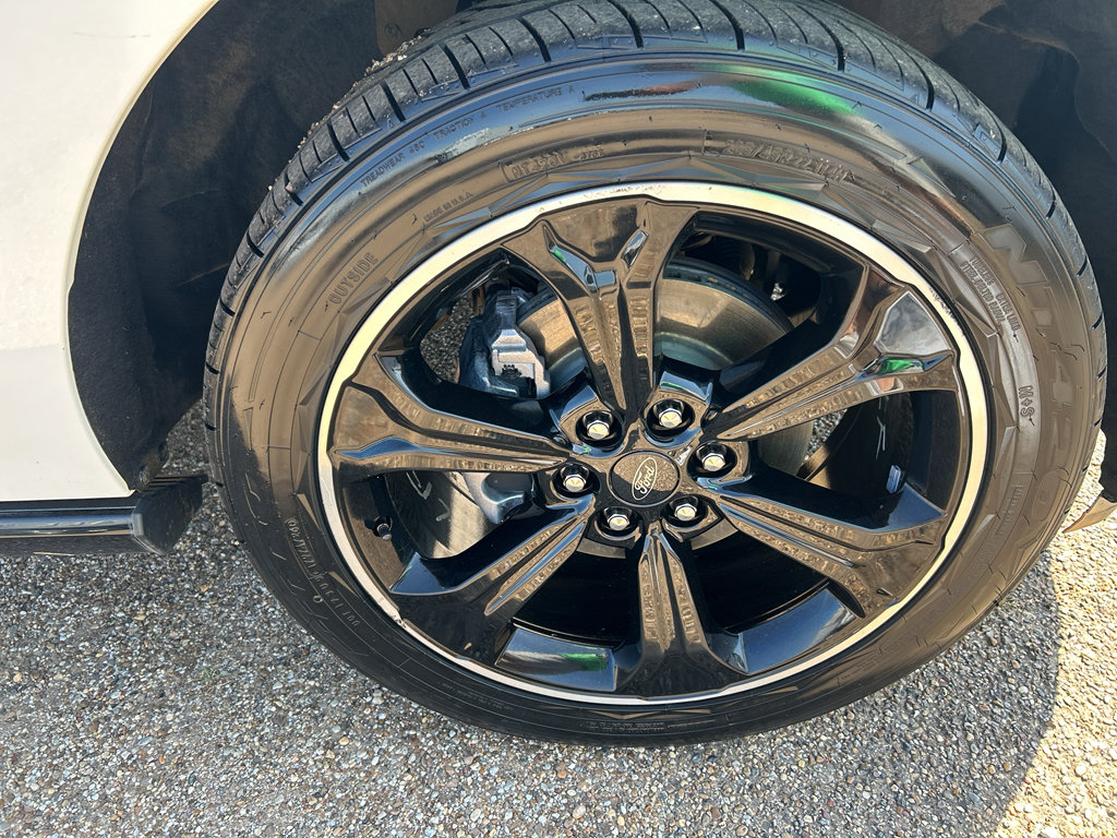 Used 2022 Ford Expedition Limited RWD image 7