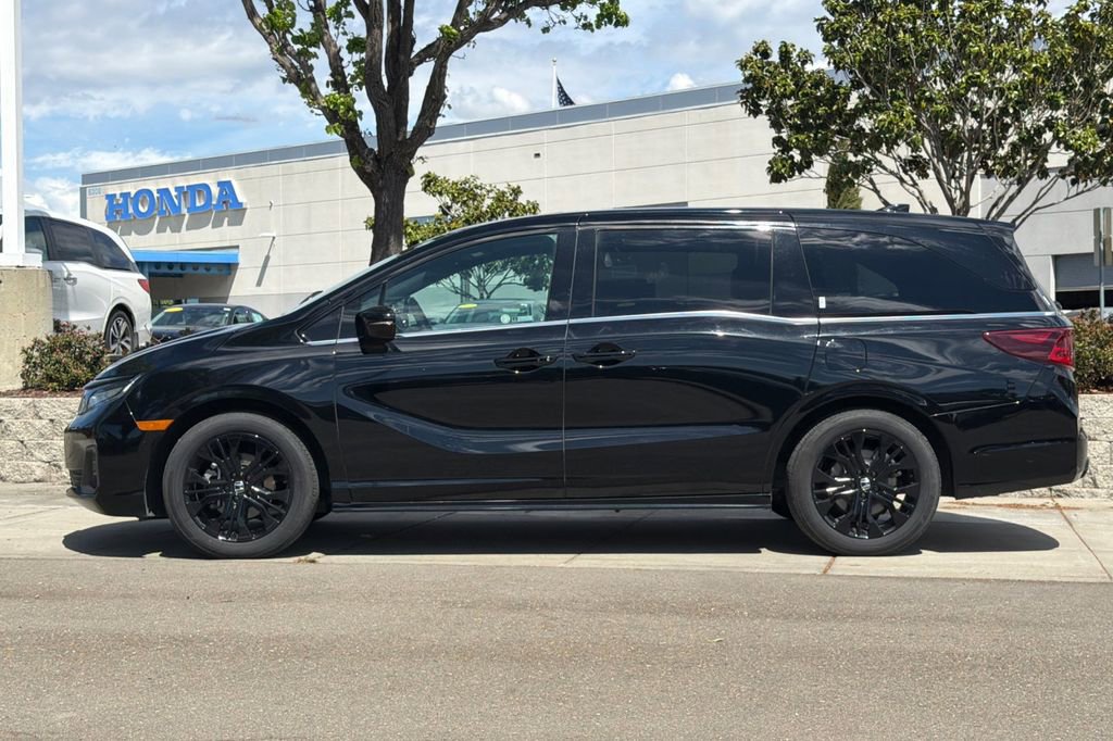 Certified 2025 Honda Odyssey Sport-L image 7