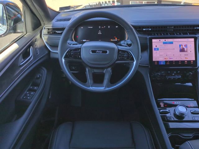 New 2025 Jeep Grand Cherokee Overland w/ Luxury Tech Group IV image 16