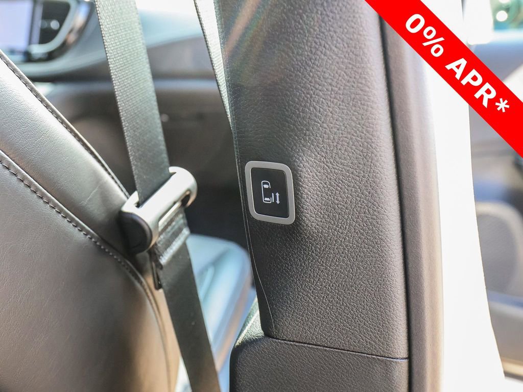 New 2026 Chrysler Pacifica Select image 19