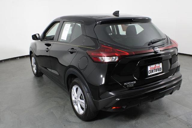 Certified 2025 Nissan Kicks Play S image 4