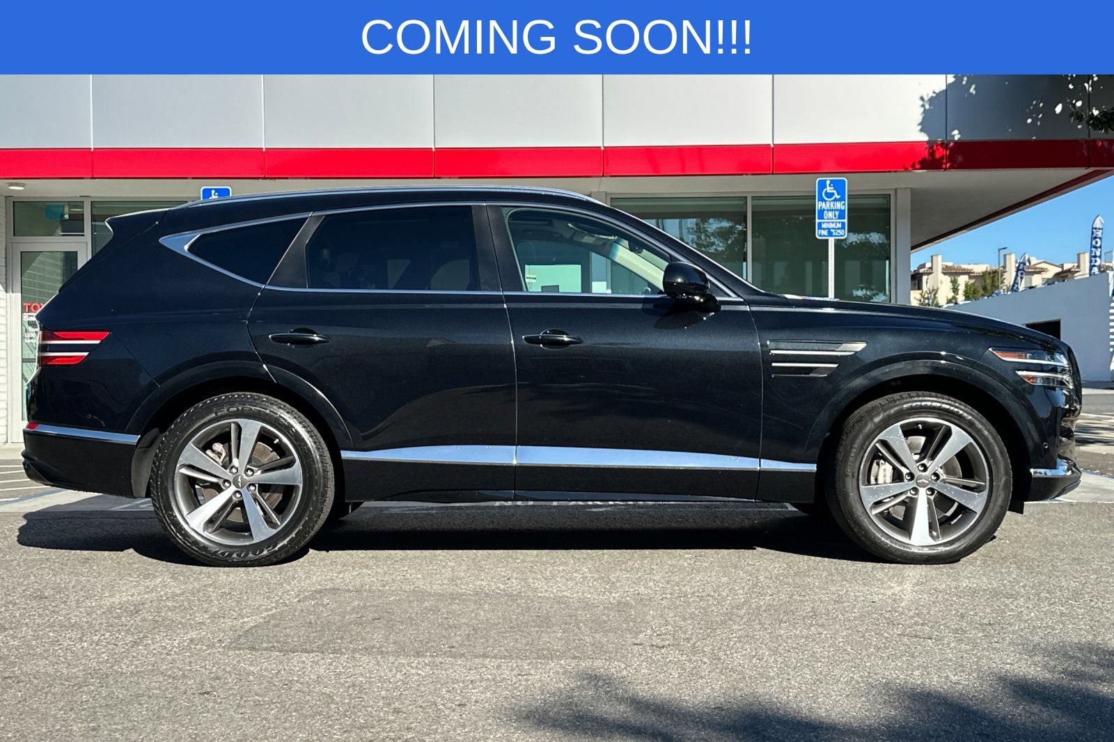 Used 2021 Genesis GV80 3.5T Advanced + image 3