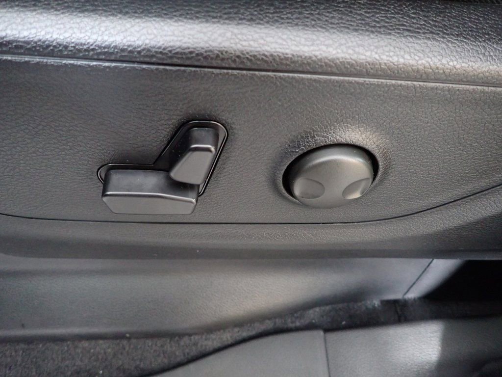 New 2025 RAM 1500 Big Horn AWD/4WD image 21