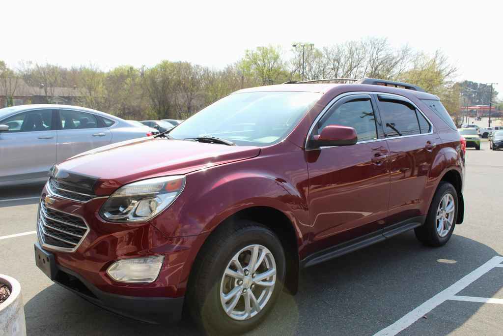 Used 2016 Chevrolet Equinox LT image 1