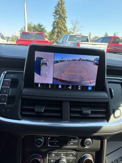 Used 2021 Chevrolet Tahoe RST w/ Luxury Package AWD/4WD image 19