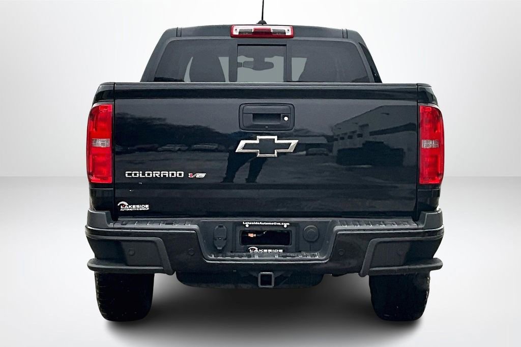 Used 2019 Chevrolet Colorado Z71 w/ Z71 Midnight Edition image 6
