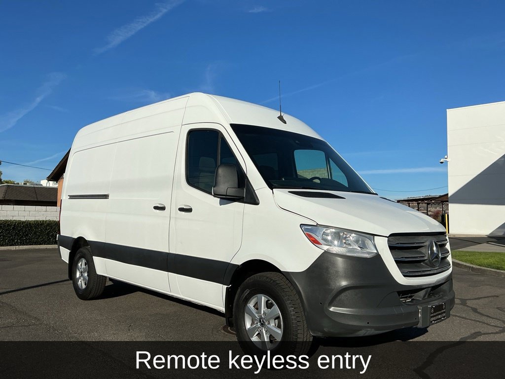 Used 2019 Mercedes-Benz Sprinter 144 image 3