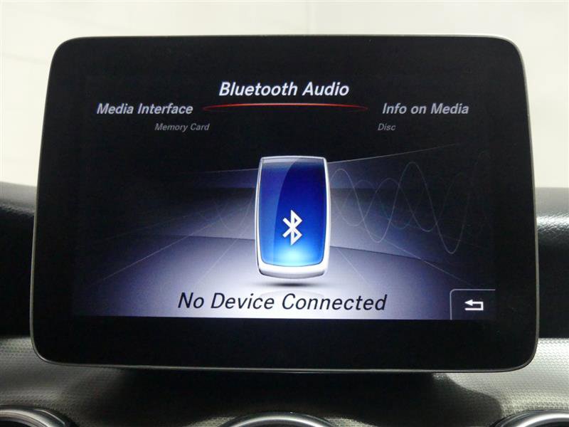 Used 2019 Mercedes-Benz GLA 250 4MATIC image 41