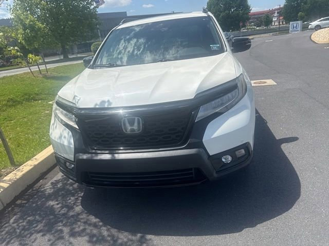 Used 2019 Honda Passport Elite image 2