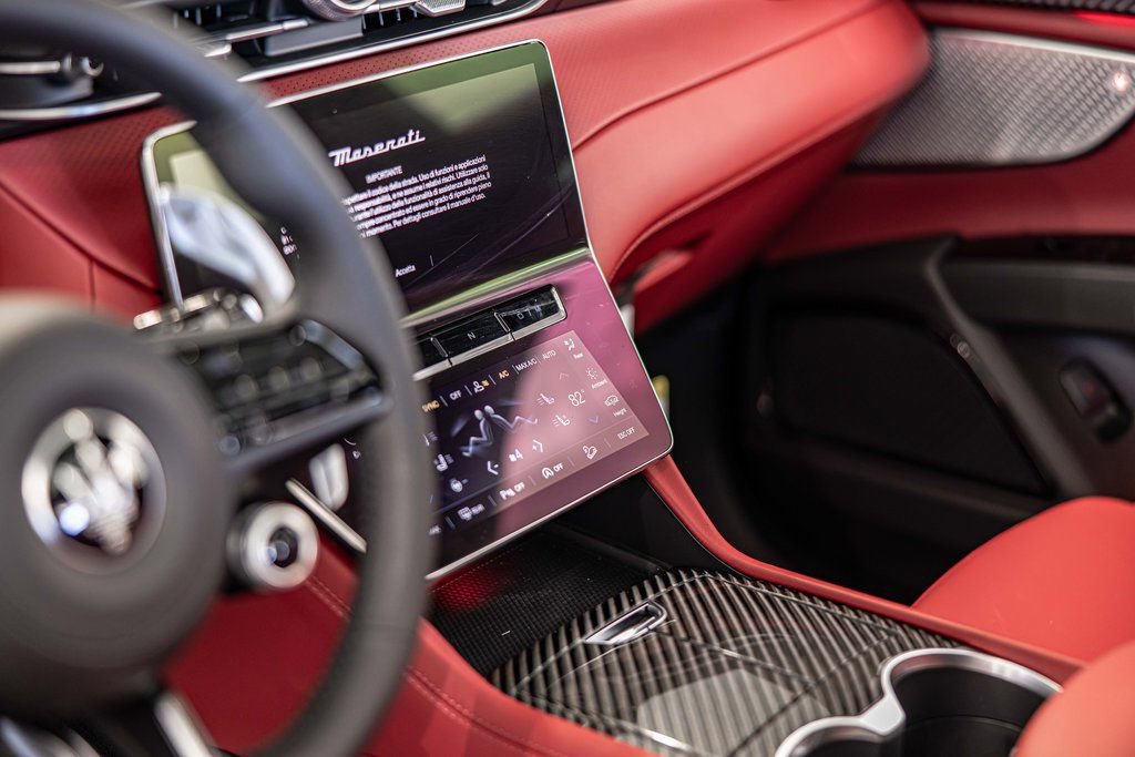 New 2026 Maserati Grecale Modena image 22