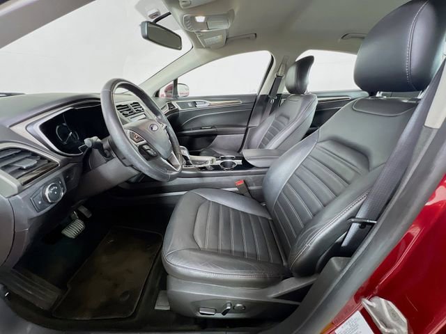 Used 2014 Ford Fusion SE w/ Equipment Group 202A image 10