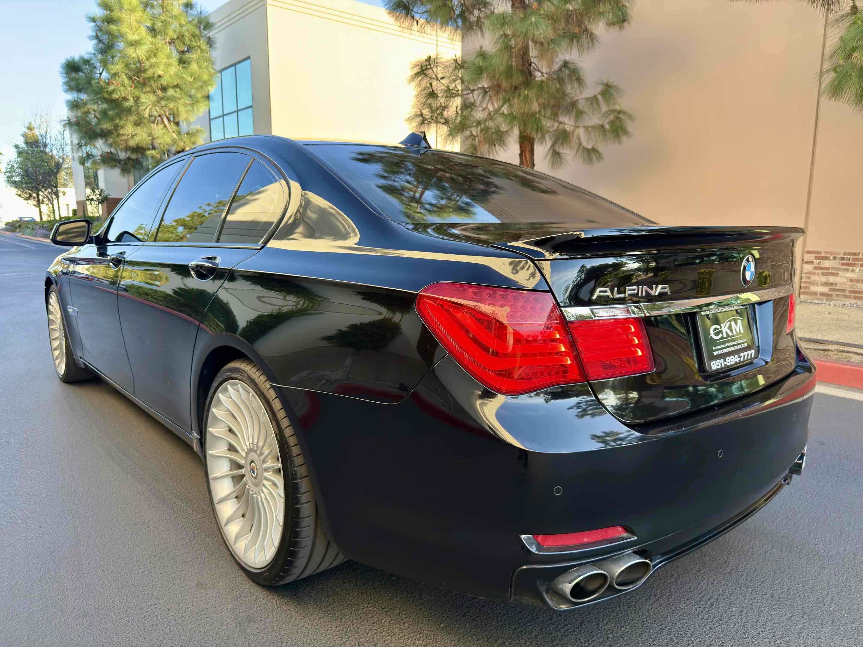 Used 2012 BMW ALPINA B7 image 16