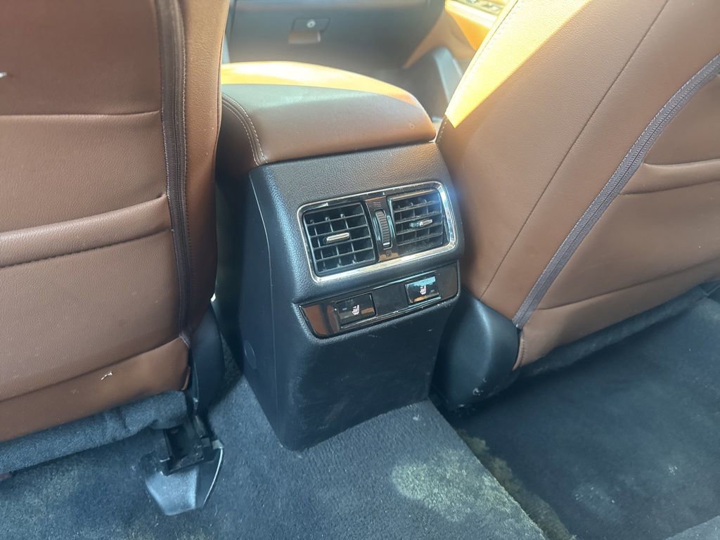 Used 2017 Subaru Outback 2.5i Touring image 14