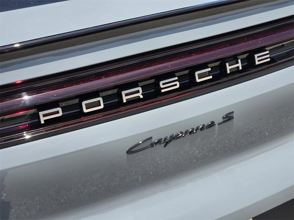 Used 2025 Porsche Cayenne S image 14