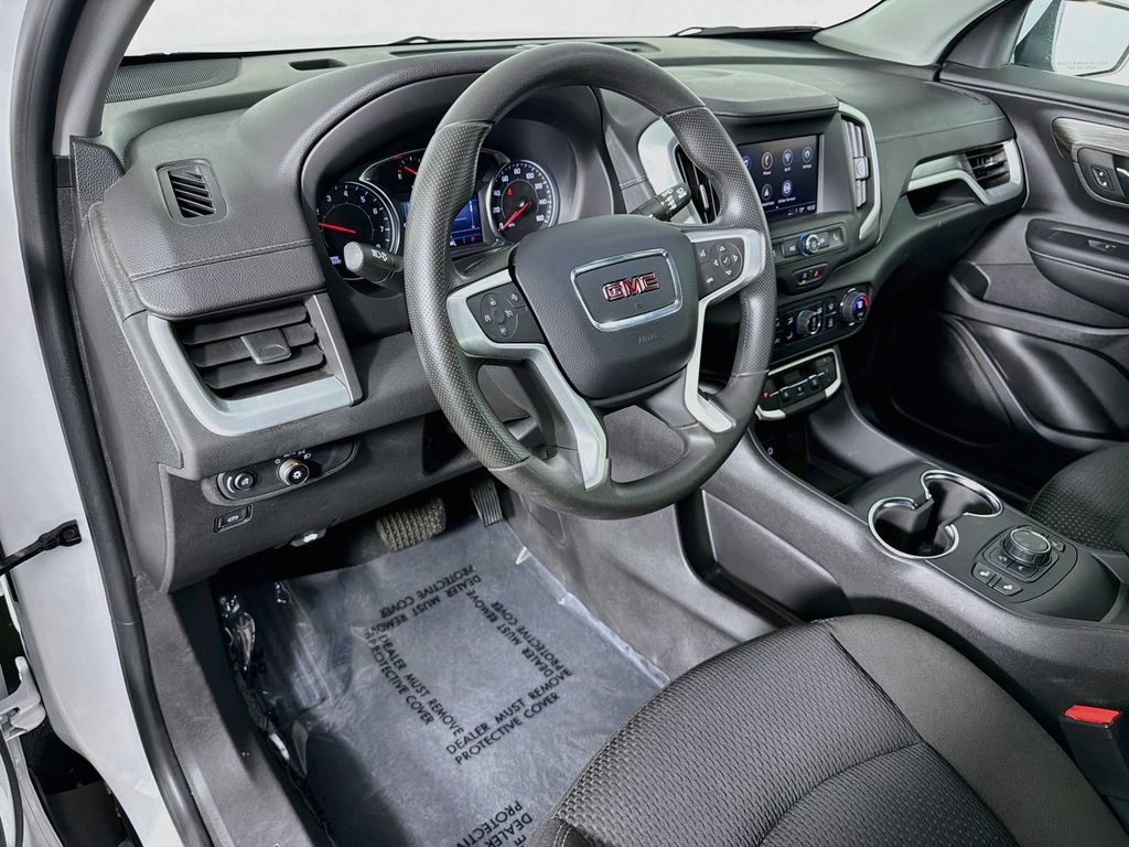 Used 2024 GMC Terrain SLE w/ Driver Convenience Package AWD/4WD image 9