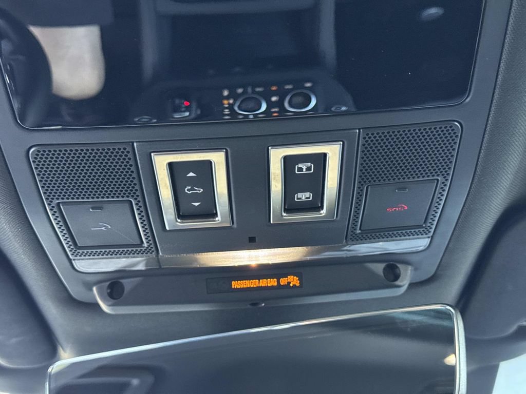 Certified 2024 Land Rover Defender 130 X AWD/4WD image 23